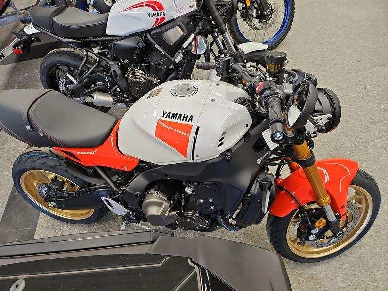 2024 Yamaha Xsr 900 alt