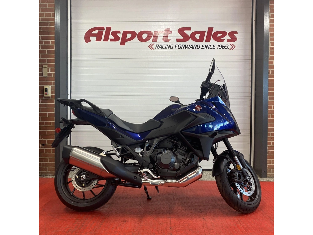 2025 Honda Nt1100 alt
