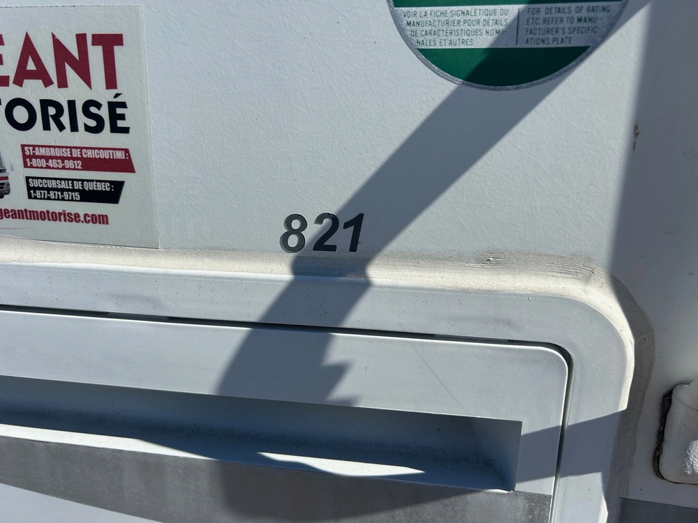 Trail-lite By R-vision Tl821 2004 alt