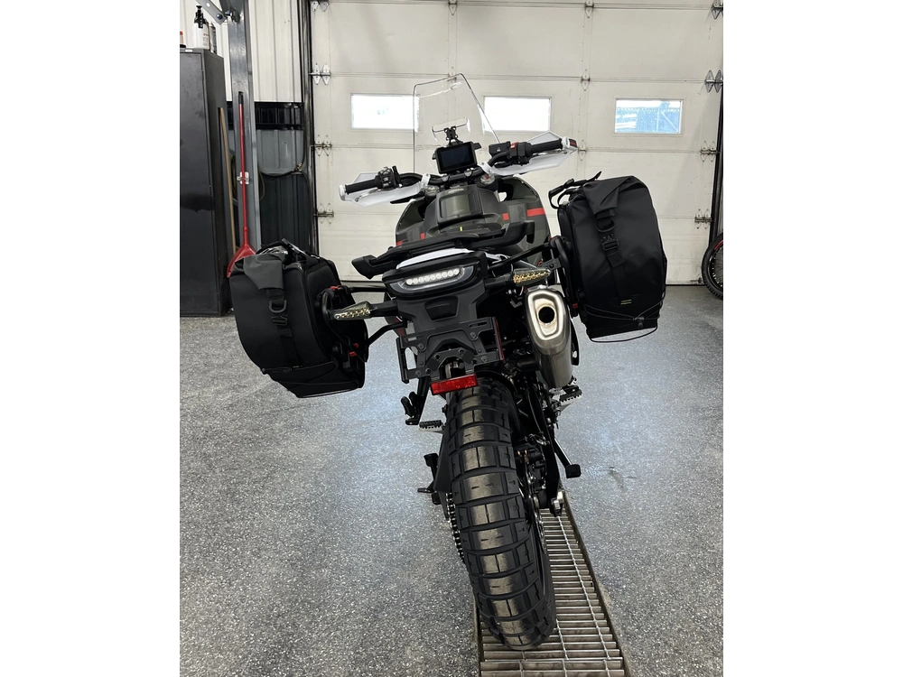 Husqvarna Norden 901 Expeditio 2025 alt