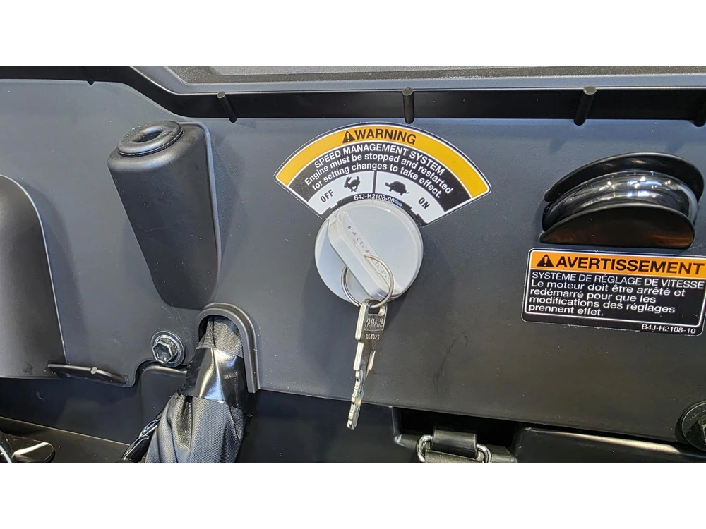 Yamaha Wolverine X2 850 Utility 2026 alt