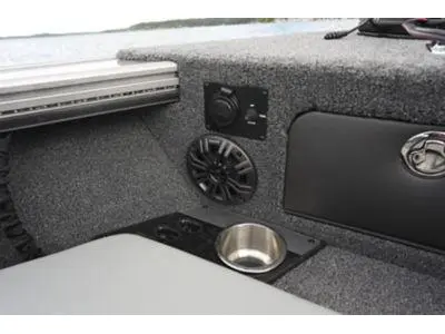 Lund Boat Co 1875 PRO V SPORT 2026