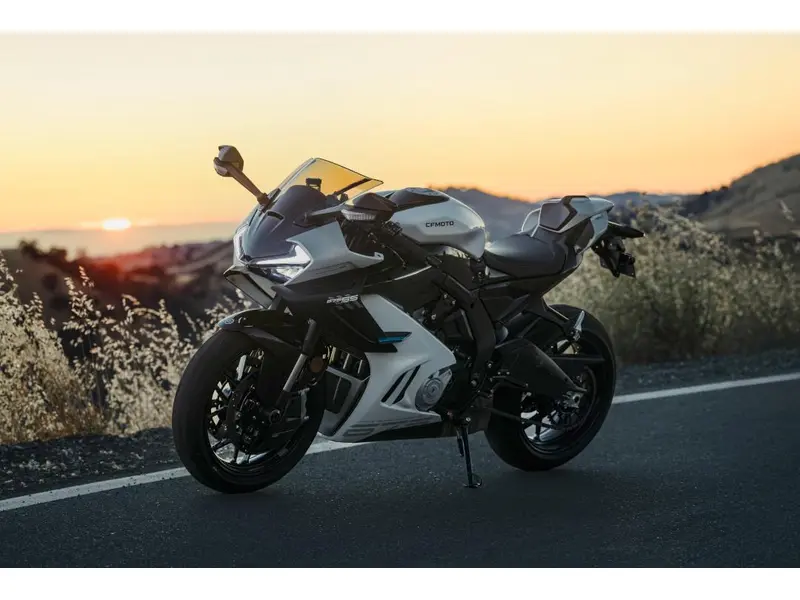 2026 CFMOTO 675SS