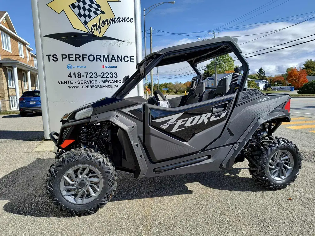 CFMOTO ZFORCE 800 TRAIL  2025