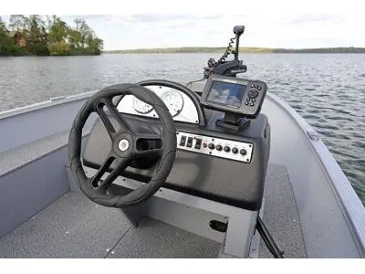 Lund Boat Co 1600 FURY TILLER 2026