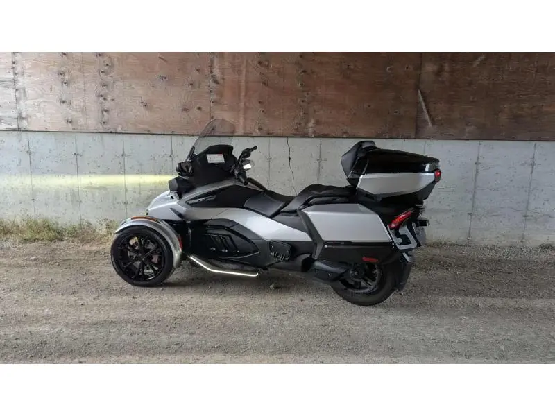 2024 Can-Am RT LIMITED