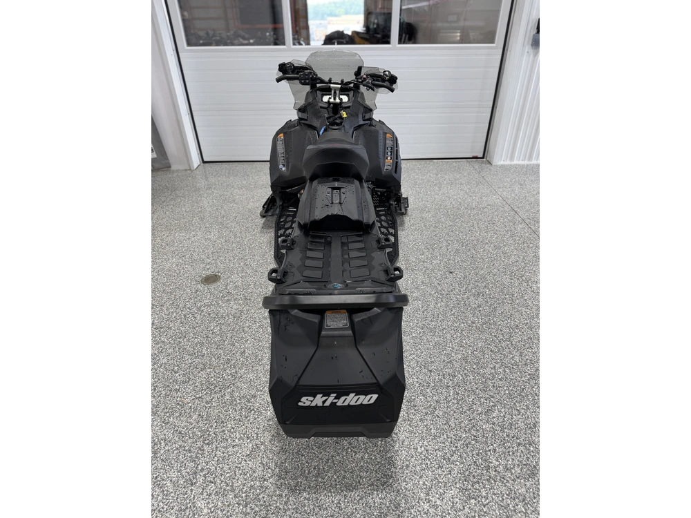 2024 Ski-doo Renegade X 900 Ace Turbo R alt
