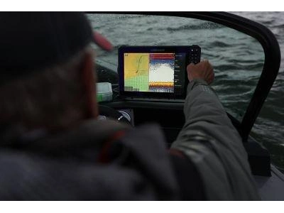 2026 Lund Boat Co 1875 Pro V Sport alt