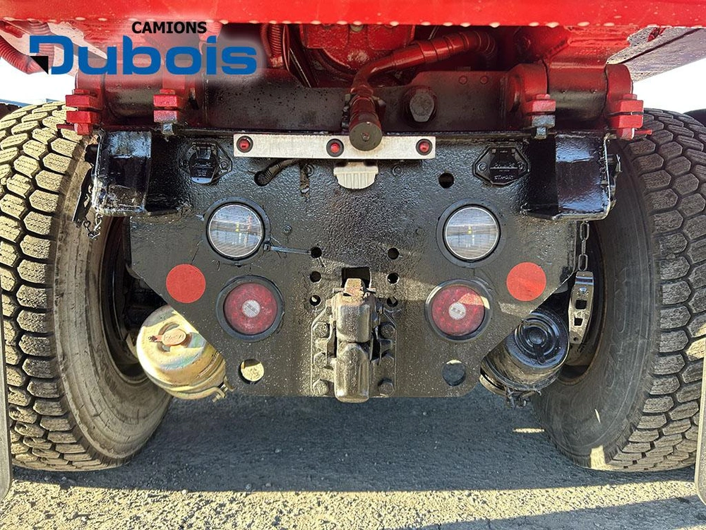 2012 Kenworth T440 alt