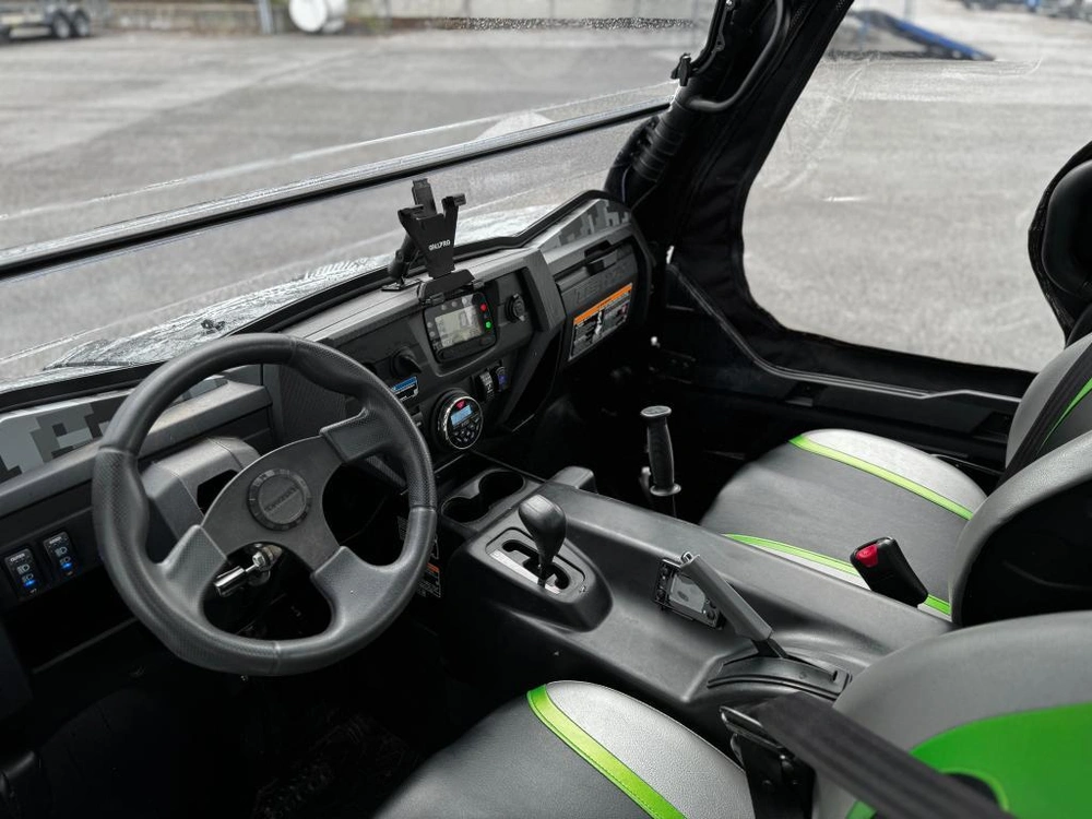 Kawasaki Teryx 800 2018 alt