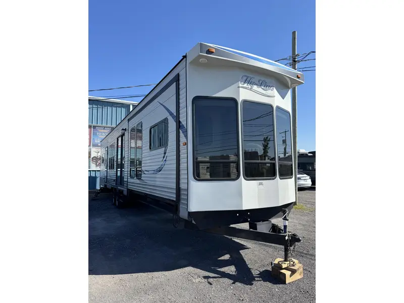 2019 Hy-Line hy-line hy44