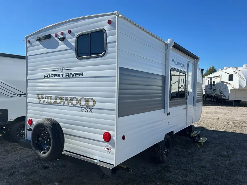 Forest River Wildwood 174DBLE 2026