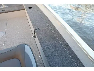 Lund Boat Co 1600 FURY TILLER 2026