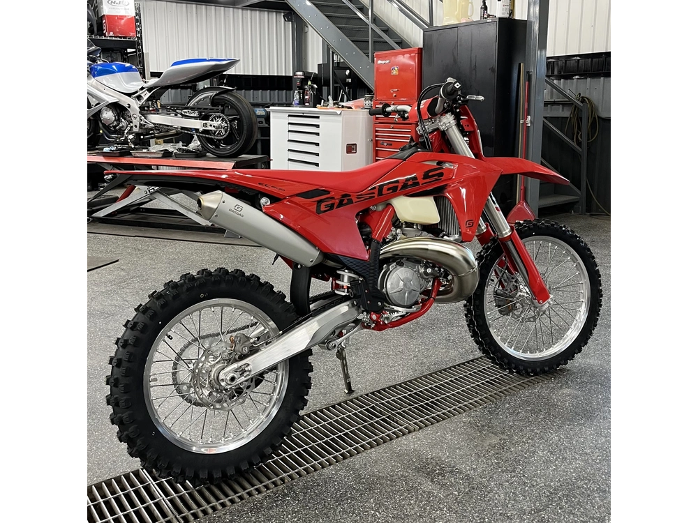Gasgas Ec 300 2025 alt