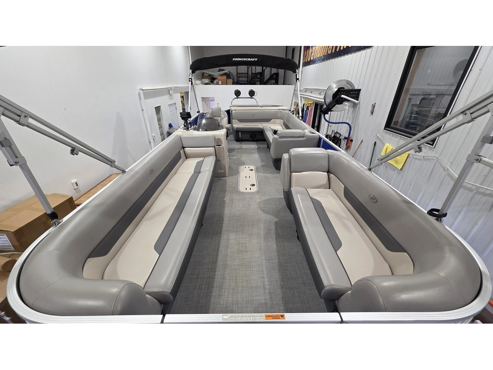 Princecraft Vectra 23 2022 alt
