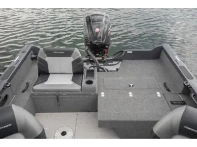Crestliner 1850 FISH HAWK WT 2026