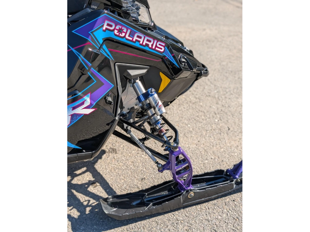 2025 Polaris Sno-25 9r Sb Assault 146 Le Switchback Special Edition Patriot | 📍 Beauce Sports – Rive-sud Québec 📍 | ⏱️ À 20 Min Des Ponts De Québec ⏱️ alt