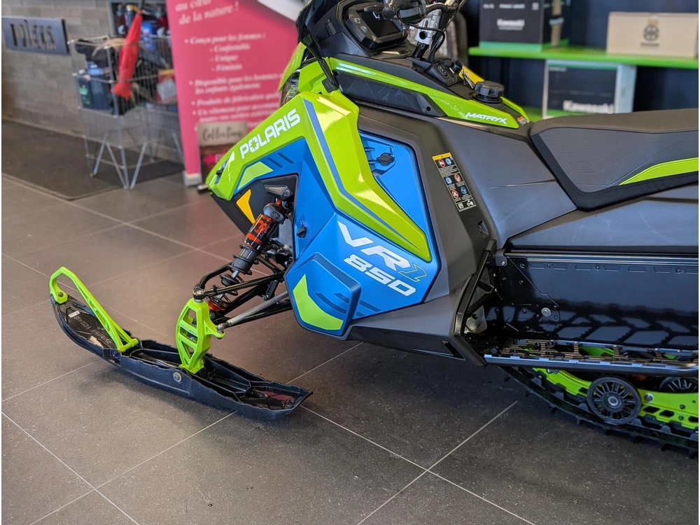 2026 Polaris 850 Indy Vr1 137 Dynamix Edition Snowmobile - (ski-doo - Bombardier) alt
