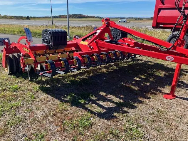 2022 Väderstad CR400