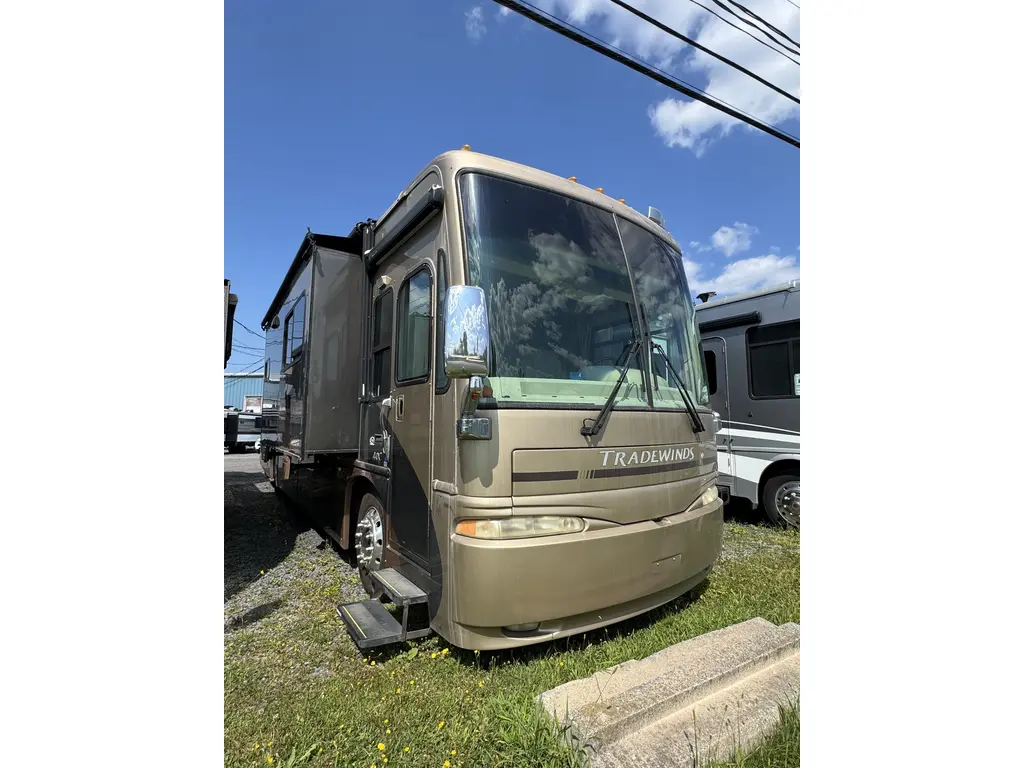 NATIONAL RV TRADEWIN...