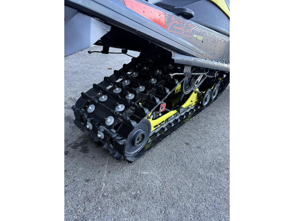 Used 2015 Ski-Doo MXZ X-RS 800R in Kapuskasing - Raxfin