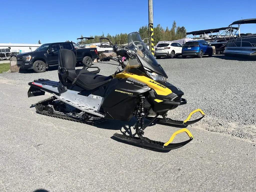 2025 Ski-Doo EXPEDITION SPORT 900 ACE