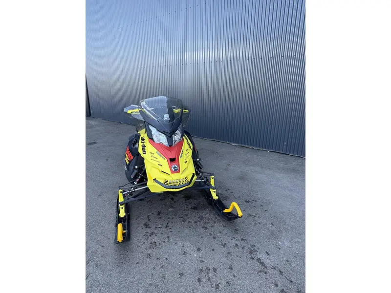 2015 Ski-Doo MXZ X-RS 800R IRON DOG