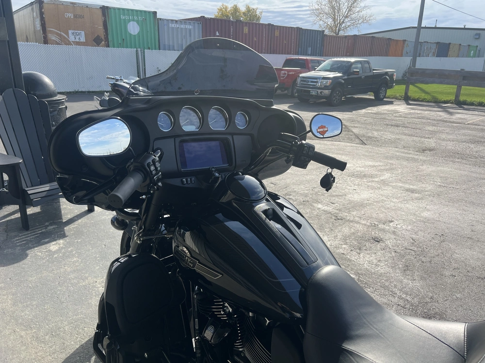 2025 Harley-davidson Tri Glide Ultra alt