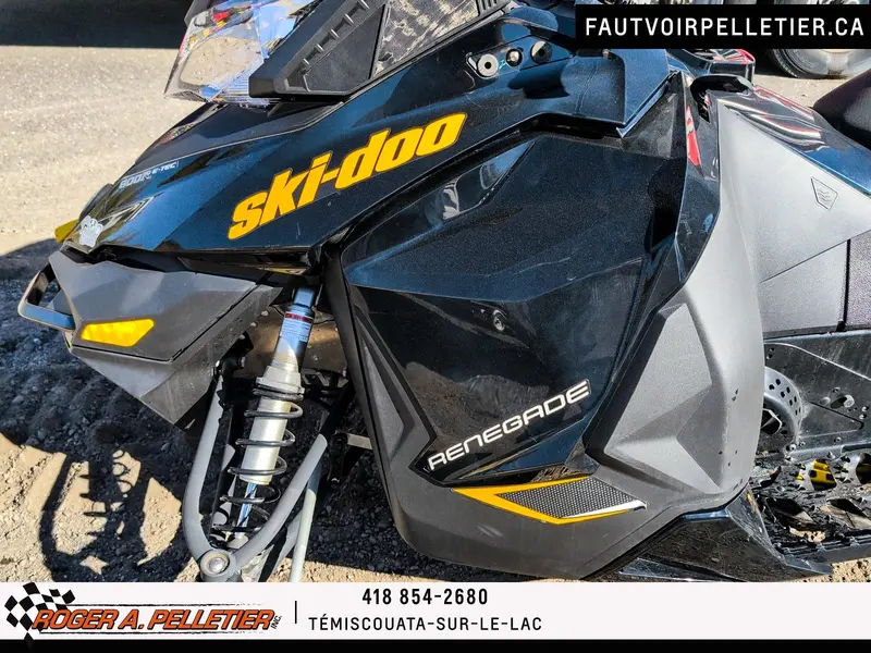 2014 Ski-Doo RENEGADE ADRENALINE 800R