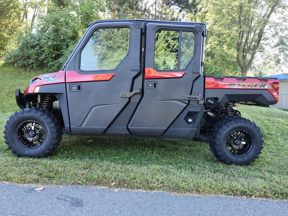 2026 Polaris Ranger Crew Xp 1000 Ns Ultimate Sst Red | 💪 Eps & Écran 7″ Ride Command, Remorquage 2 500 Lb, Crédit Rapide Entreprises Alternatives Defender Max 💪 | alt