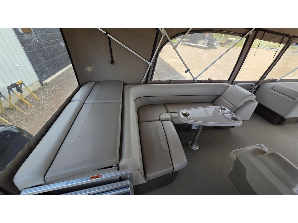 Princecraft Vectra 21 2015 alt