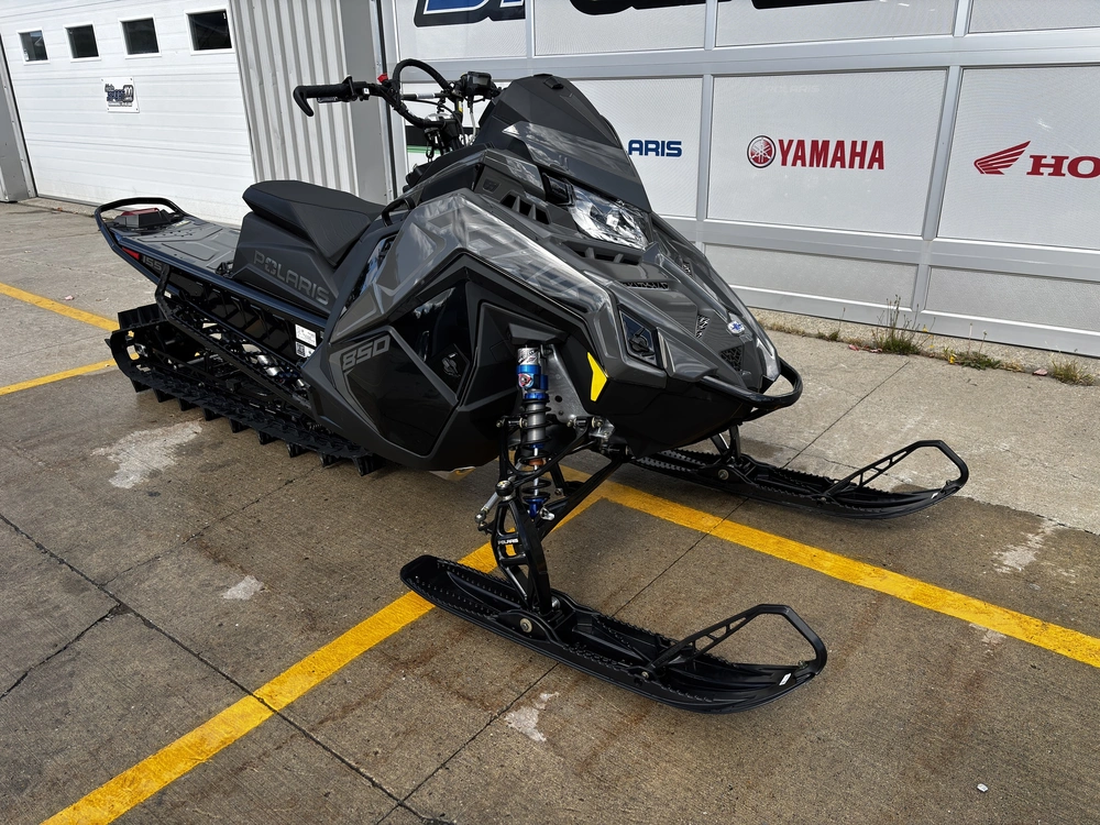 2025 Polaris 850 Rmk Khaos 155 alt