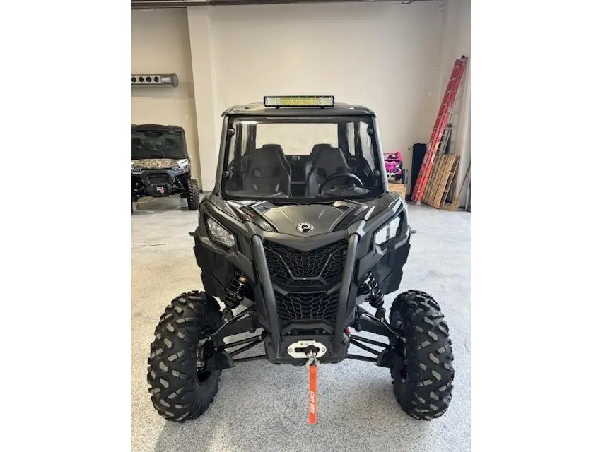 2023 Can-Am MAVERICK MAX SPORT 1000R