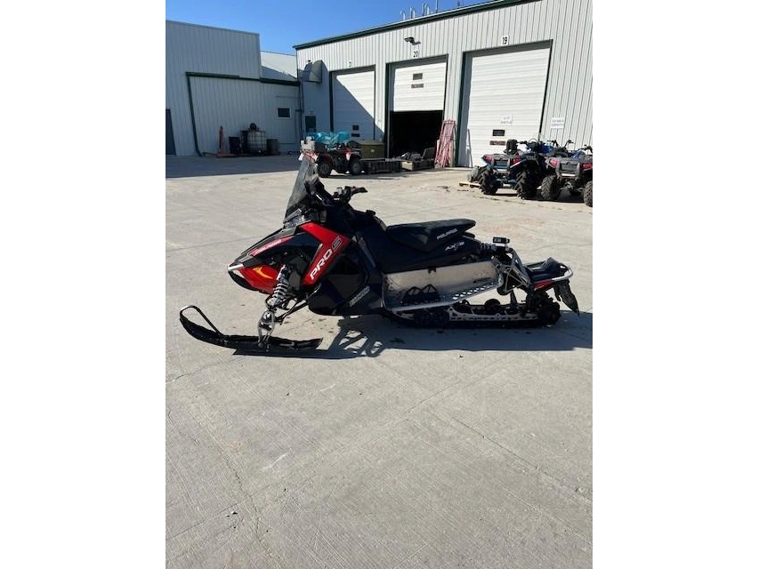 2016 Polaris 800 Switchback 137