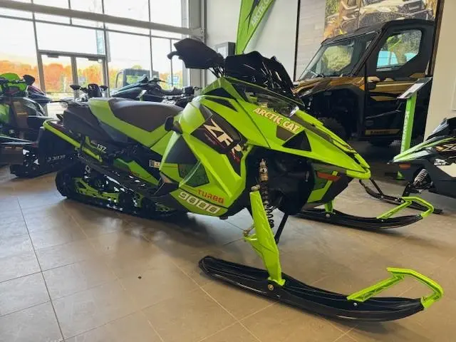 2025 Arctic Cat ZR 9000 RR EPS