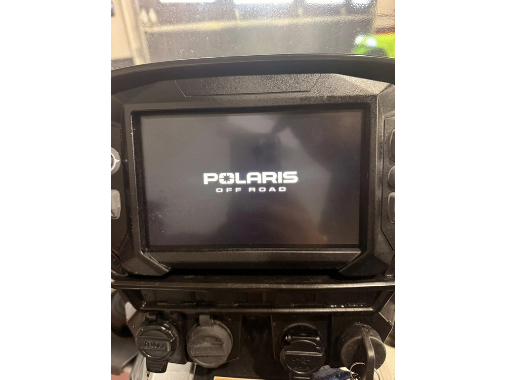 2025 Polaris Sportsman 1000 Xp Ultimate Trail Ride Command alt