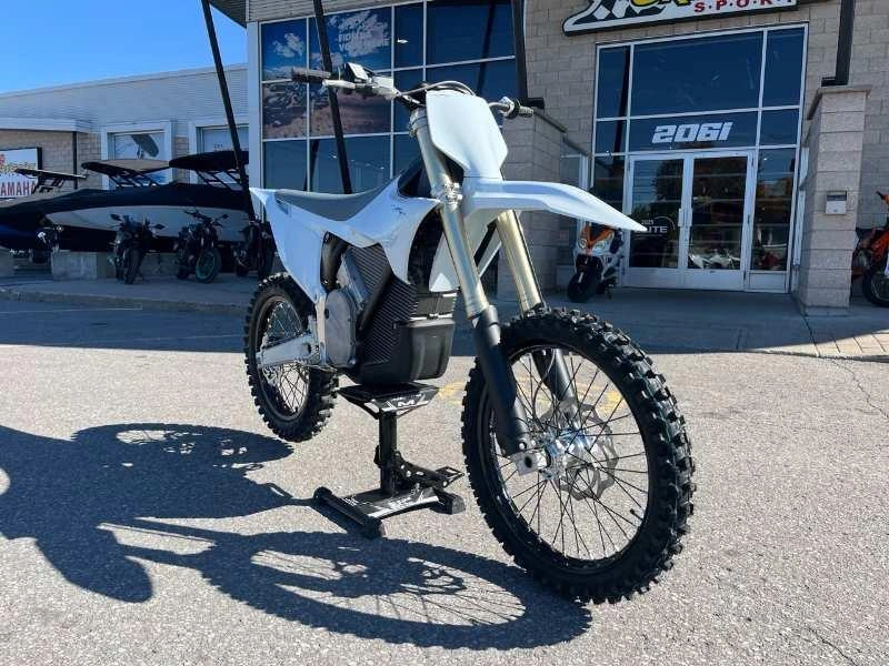 Stark Future Varg Mx 1.2 Alpha (80hp) 2025 alt