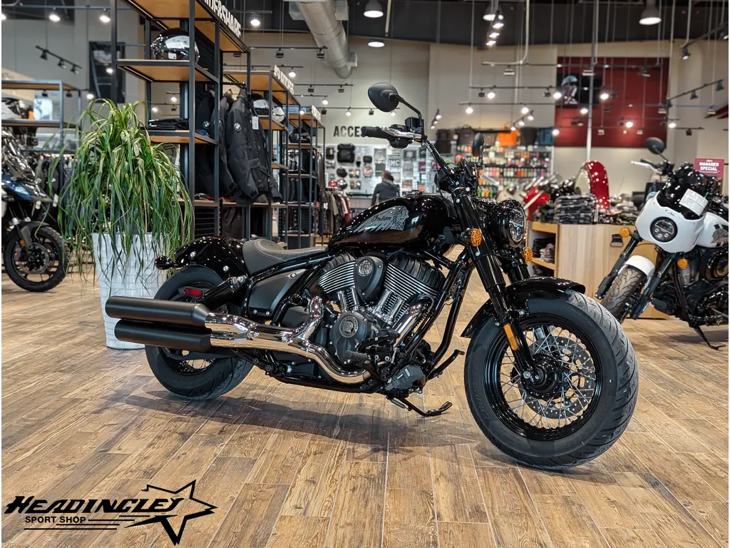 2025 Indian Motorcycle Chief Bobber ABS //  Black Metallic