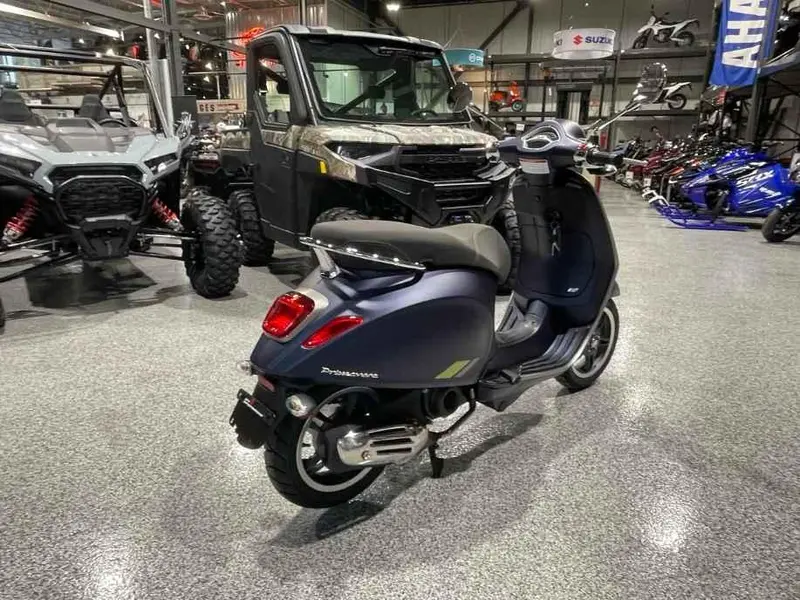 2025 Vespa Primavera Tech 50 iGet thumbnail 4