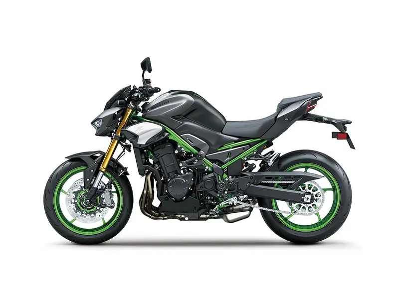 2026 Kawasaki Z900 SE PRE-COMMANDE