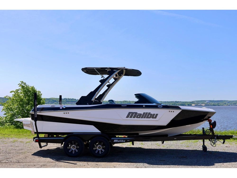 2024 Malibu 21 Lx-r alt