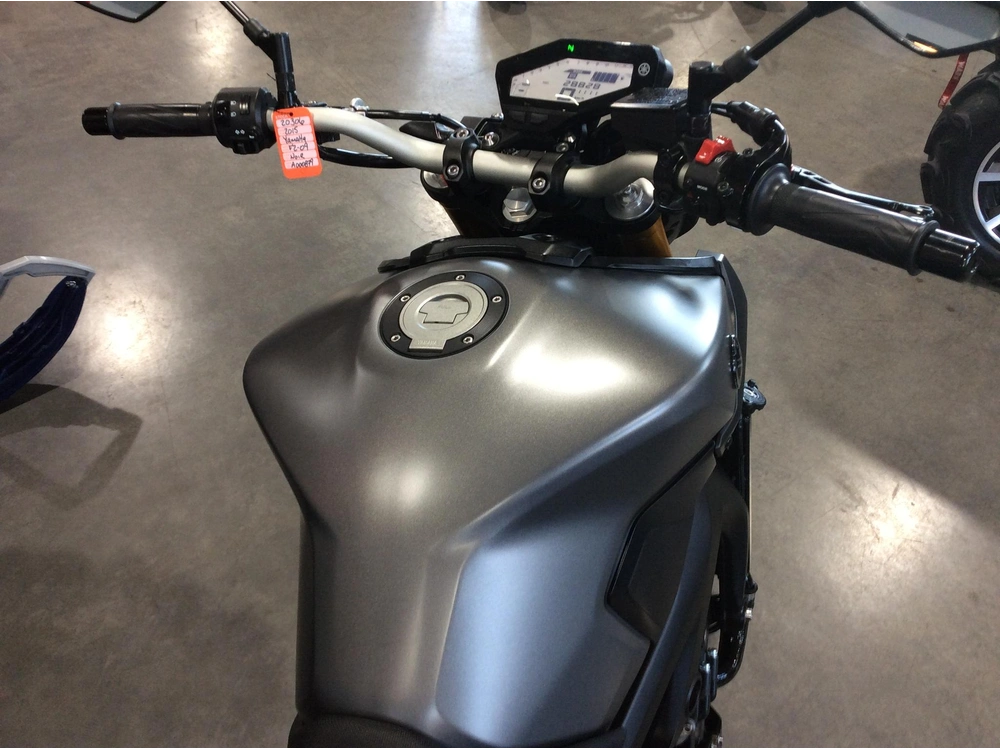 Yamaha Fz-09 2015 alt