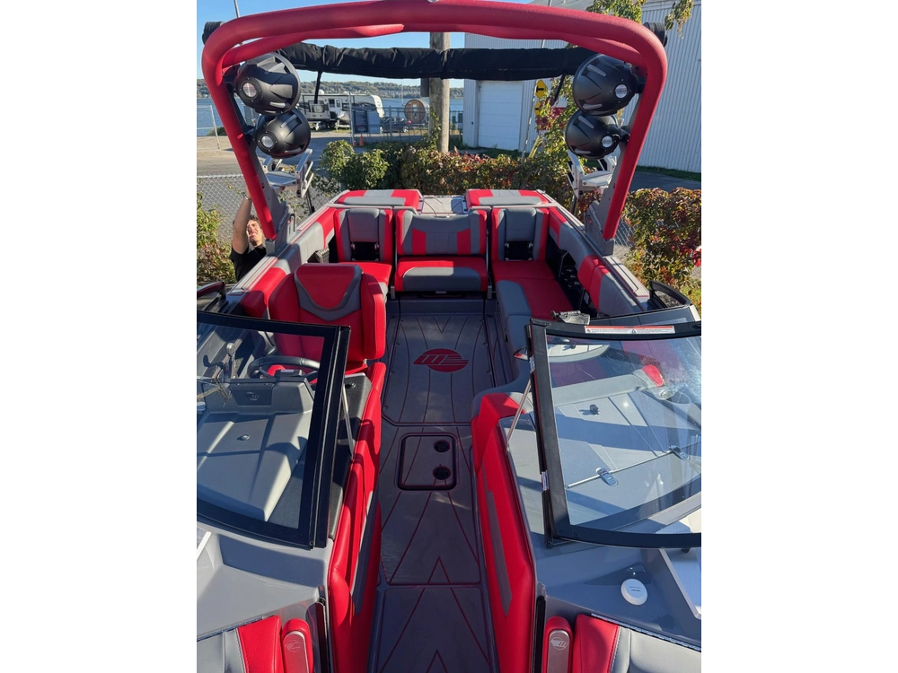 Malibu 23 Lsv 2022 alt