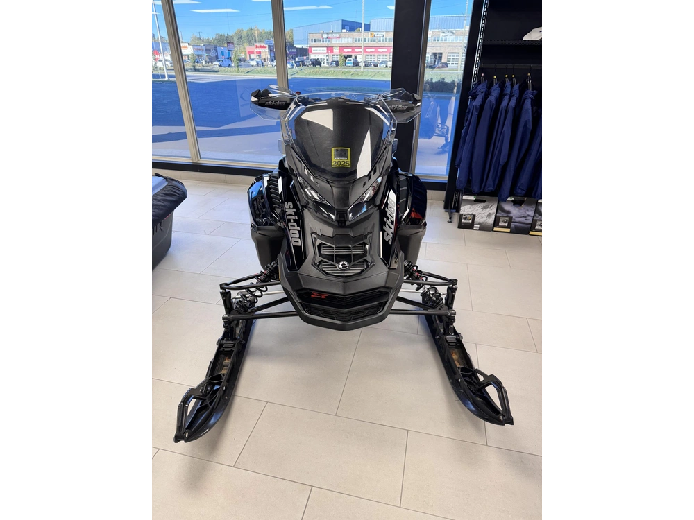 2023 Ski-doo Renegade X 900 Turbo R alt