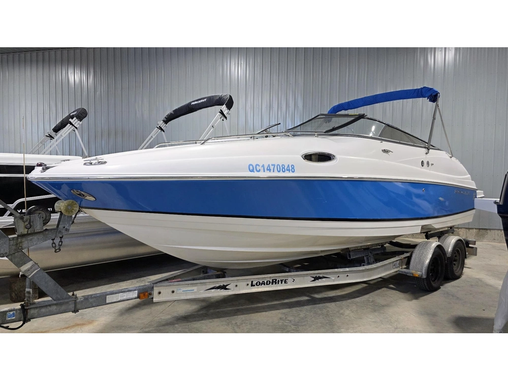 Regal 2450 2006 alt