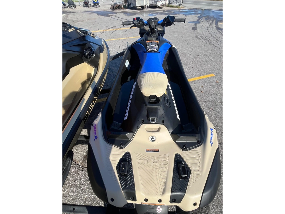 Sea-doo Spark Trixx 3 Places Audio ( 4 Heures ) 2025 alt