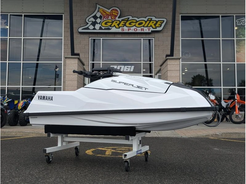 Yamaha Super Jet 2025 alt