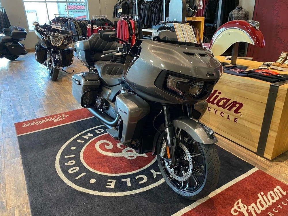 2025 Indian Motorcycle Pursuit Dark Horse 112 Ra Powerband Audio alt