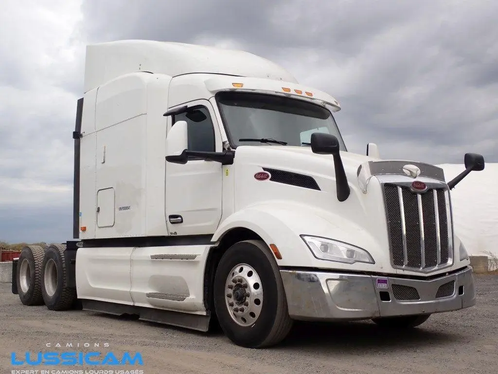 2023 Peterbilt 579