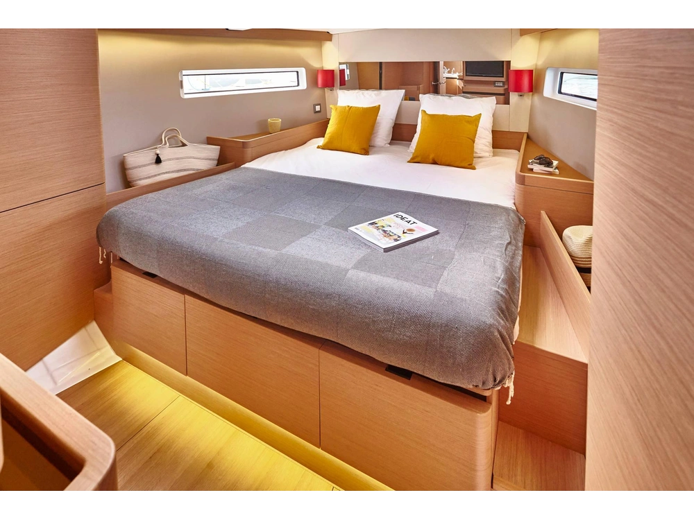 2026 Jeanneau Sun Odyssey 490 alt